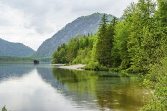 Fishing hut in lake Almsee, Grünau, Almtal, Salzkammergut, Upper Austria, Austria