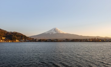 Lake Kawaguchi, view of Mount Fuji volcano at sunset, Yamanashi Prefecture, Japan