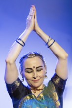 Eva Isolde Balzer, dancer, Hope in Resonance, Carnatic Music and Bharatanatyam Fundrising Evening