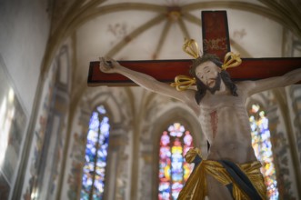 Interior view, Jesus on the Cross, City Church, Bietigheim-Bissingen, Baden-Württemberg, Germany