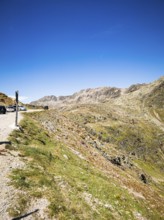 View of the high-alpine mountain landscape at the Timmelsjoch rest house on the border between