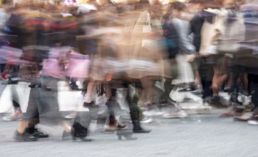Crowd crossing zebra crossing, motion blur, long exposure, Shubuya Crossing, Shibuya, Tokyo, Japan