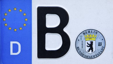 Car number plate with the letter B for Berlin, Federal Capital, Germany