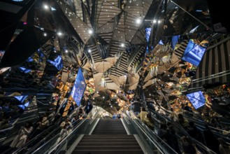 Staircase, entrance to a shopping center with many mirrors, Tokyu Plaza Omotesando Harajuku, modern