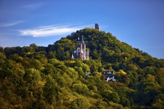 The mountain Drachenfels with Drachenburg Castle and the castle ruins, Siebengebirge, Königswinter,
