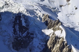 Detailed view of a glacier on a mountain, Dôme du Goûter, viewing platform, Aiguille du Midi