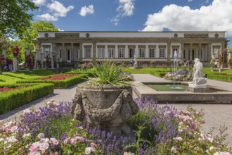 Rosengarten am Rosensteinmuseum, Rosensteinpark, Stuttgart, Baden-Württemberg Germany, Stuttgart,