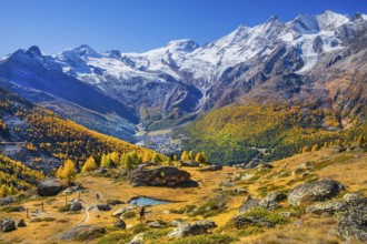 View from Kreuzboden to Saas-Fee with Alalin 4027m, Alphubel 4206m and Mischabel Group 4545m in