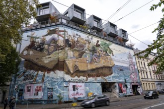 The Bilker Bunker, former air raid shelter from 1944, is a listed building, used as a cultural