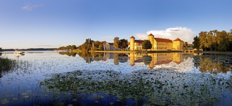 Rheinsberg Castle, lakeside with Lake Grienerick, Ostprignitz-Ruppin district, prime example of