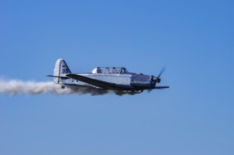 A Pilatus P-2 from Pilatus Flugzeugwerke AG with registration D-ETHN during a flight demonstration