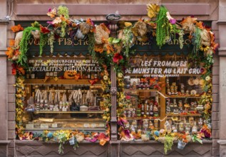 Shop window with regional products from Alsace in Ribeauvillè