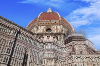 Italy, Landmark Duomo Cathedral in Florence, major tourist attraction in historic center near Ponto