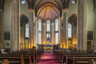 Interior of the Basilica of St Anthony Sent Antuan Kilisesi in Beyoglu, Istanbul, Turkey