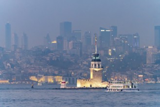 The Maiden Tower lighthouse, Leander Tower or Maiden Tower in front of the Istanbul skyline at