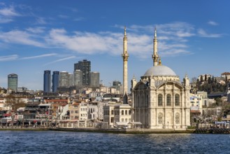 The Ortaköy Mosque on the Bosphorus in Besiktas, Istanbul, Turkey