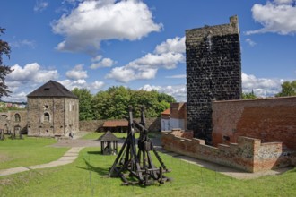 Keep, Black Tower and Staufer Imperial Palace in the Romanesque style, double chapel, castle