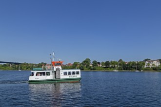 Passenger ferry Adler 1, Holtenauer Hochbrücken, Kiel Canal, Kiel, Schleswig-Holstein, Germany
