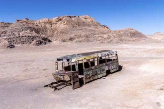 Magic Bus in the Atacama Desert, San Pedro de Atacama, San Pedro de Atacama, Región de Antofagasta,