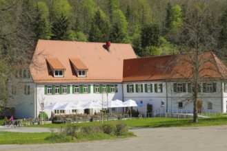 Gestütsgasthof near the stud farm and the Lauterquelle, terrace, sunshades, catering, restaurant,