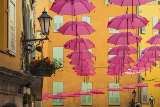 Picturesque alley in the old town, Grasse, Alpes Maritimes, Provence Alpes Cote d'Azur, French