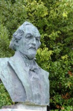 Monument to the poets, poets, Cesare, Vittorio, Gianfranco, Bettelon, lakeside promenade,