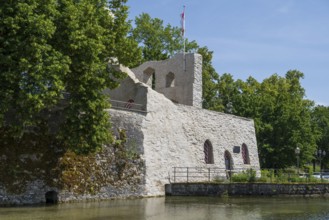 Castle ruins, Lippe spring, Bad Lippspringe, climatic health resort, North Rhine-Westphalia,