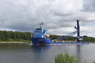 Heavy goods vessel MERI, cargo ship MERI in the Kiel Canal, Kiel Canal, Kiel Canal,
