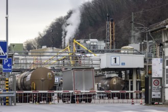 Plant view of the company Solvay Fluor GmbH. The Bad Wimpfen plant of the Belgian chemical company
