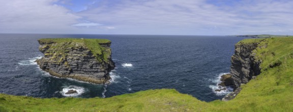 Bishops island and cliffs of, Kilkee, County Clare, Ireland