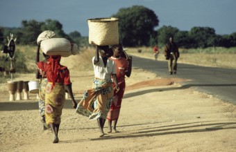 Women with payloads, Malawi, Africa, June 2000, vintage, retro, old, historic
