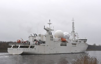 Reconnaissance ship, interception ship, naval vessel, FS Dupuy de Lome in the Kiel Canal, NOK, Kiel