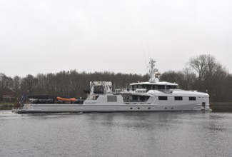 Super yacht EMOTIONAL in the Kiel Canal, NOK, Kiel Canal, Kiel Canal, Schleswig-Holstein, Germany