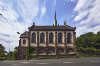 Old Catholic Church of Peace, street, road markings lanes, directional arrows, blue sky,
