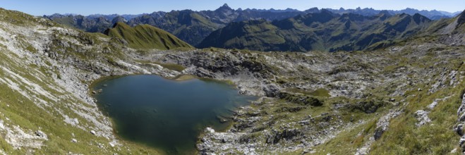 Mountain panorama over Laufbichlsee, behind it the Hochvogel, 2592m, AllgÃ¤u Alps, AllgÃ¤u,