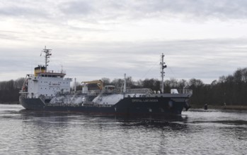 LNG tanker CRYSTAL LAVENDER sails in the Kiel Canal, NOK, Kiel Canal, Kiel Canal,