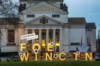 Theater Duisburg, Lichterwerbung, Christmas market in downtown Duisburg, KönigstraÃŸe, Ferris
