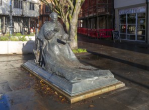 Bronze statue sculpture Cardinal Thomas Wolsey by David Annand unveiled 2011, Ipswich, Suffolk,
