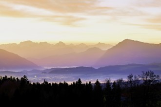 View from Horben of the midlands lying in fog, behind it the Alps with the Rigi, Beinwil-Freiamt,