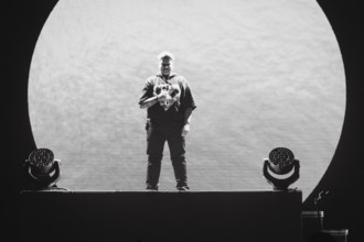 Kerstin Ott live on FÃ¼r immer fÃ¼r euch | Live with band tour in Berlin's Uber Arena on 03.12.2025