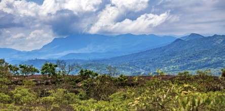 Panoramic view of the valleys and mountains typical of the state of Minas Gerais