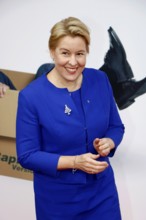 Franziska Giffey at the world premiere of Stromberg - Everything as usual on 1.12.2025 at the Zoo