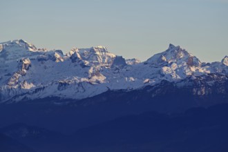 View of the snow-covered mountains from Horben TÃ¶di, Chammliberg, SchÃ¤rhorn, Beinwil-Freiamt,