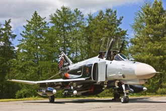 McDonnell Douglas F-4F Phantom II, aircraft type, fighter aircraft, air defense, reconnaissance,