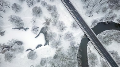 Winter landscape in frost, floodplain landscape, meander, icy, snowy, frost, frozen, river