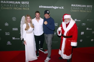 Ramon Roselly, Axel Schulz. Charity Celebrity Pack 2025 campaign for street sweeps e.V. at Bikini