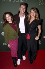 Ronja Forcher, Maximilian Seitz, Luise BÃ¤hr, 5th Charity Celebrity Pack 2025 campaign for street