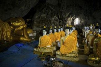 Cave with Buddha Statues, Tham Phra Non, Reclining Buddha Cave, Wat Ao Noi, Prachuap Khiri Khan,