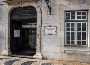 Entrance to City Hall, October 5th Square, Praca 5 de Outubro named after the 1910 revolution that