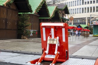 Ludwigshafen Christmas market: The market is fenced all around and secured with anti-terrorist